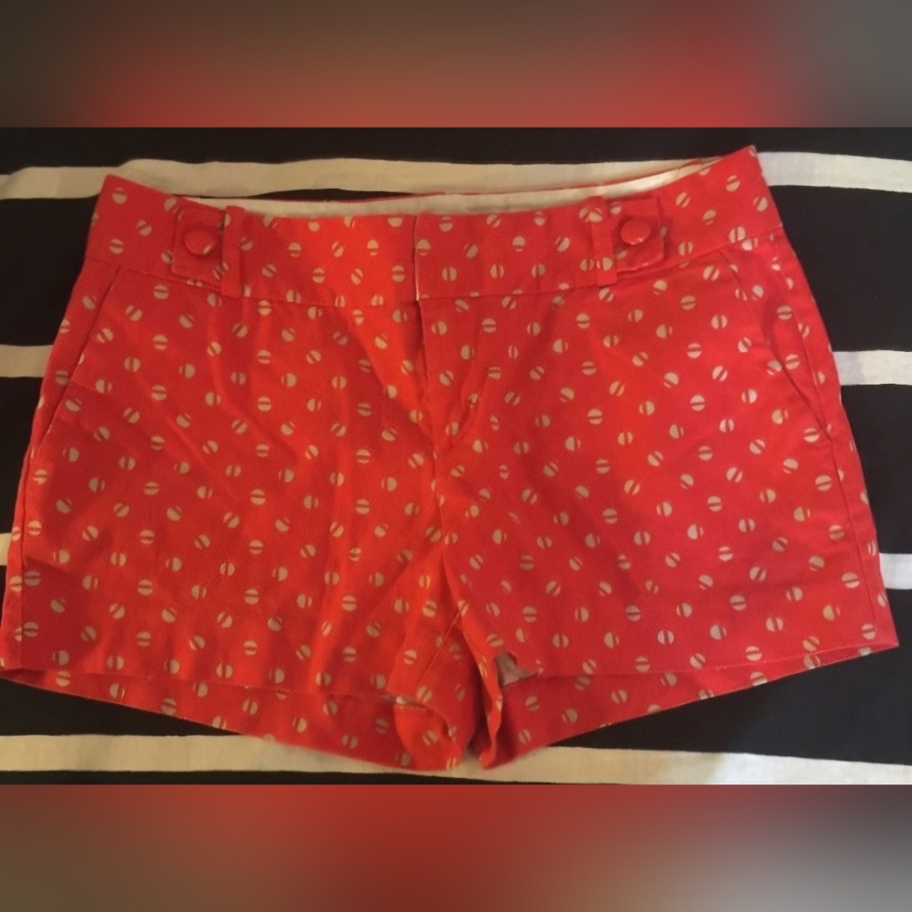 Size 8 Banana Republic Ryan Fit Women's Red Patterned Shorts